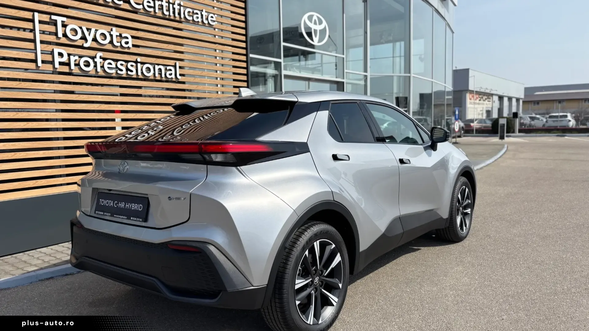 Toyota C-HR DYNAMIC 1.8 HEV