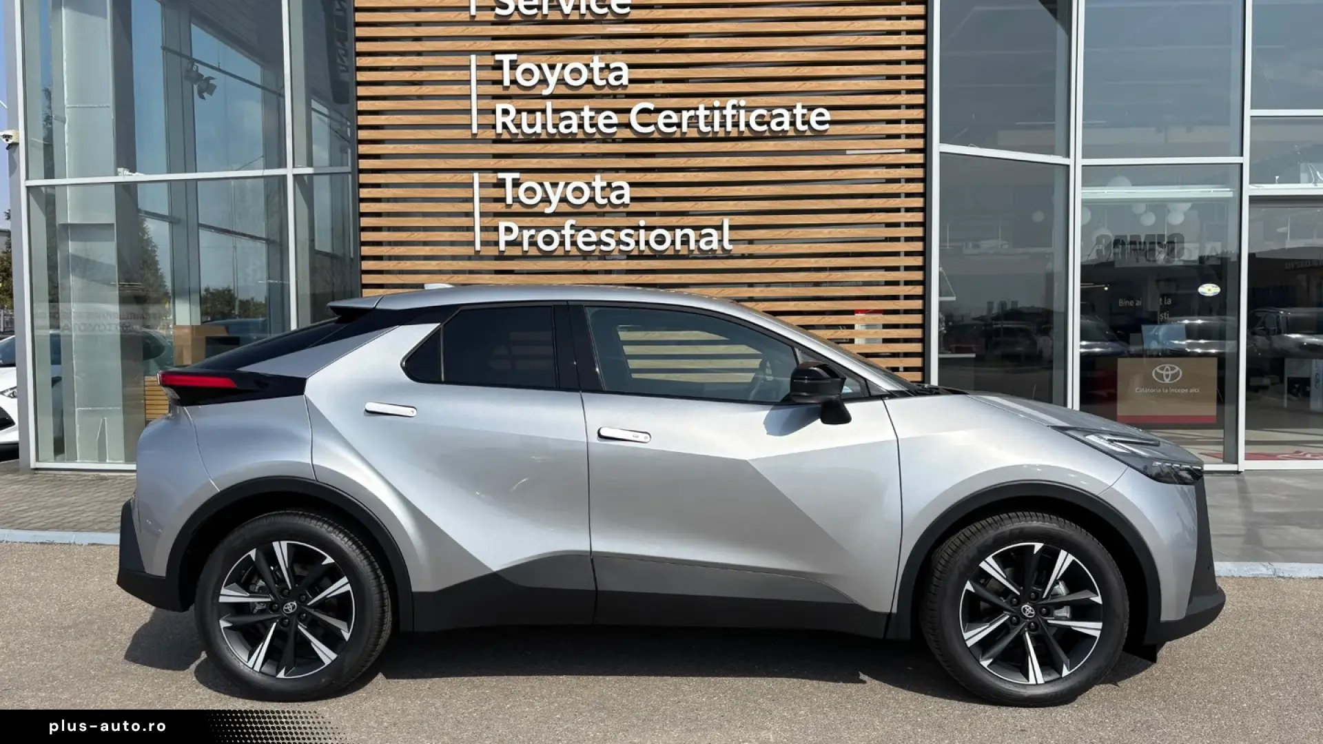 Toyota C-HR DYNAMIC 1.8 HEV