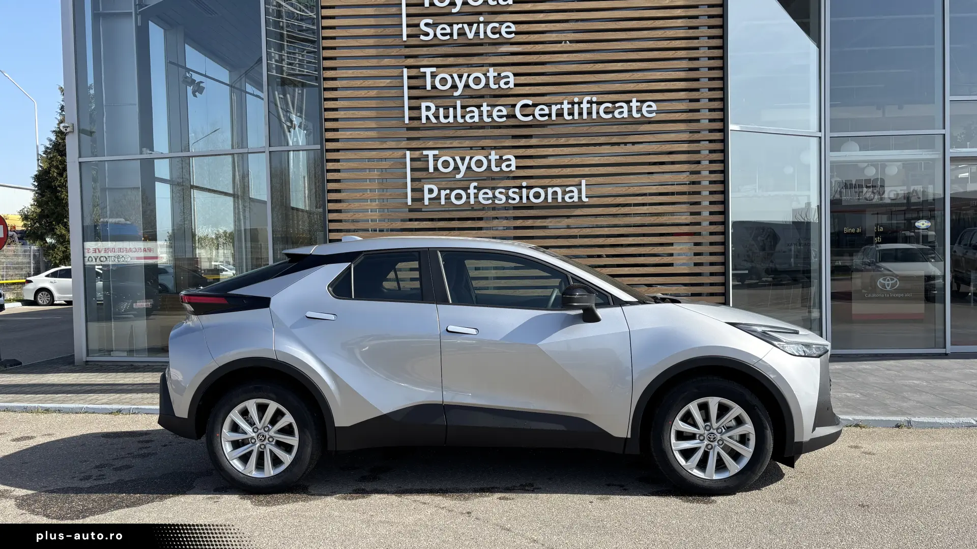 Toyota C-HR ACTIVE 1.8 HEV