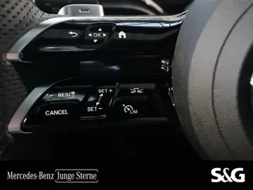 MERCEDES-BENZ CLA 200 Coupé AMG 19  MEMORY LEDER SAGEGREY