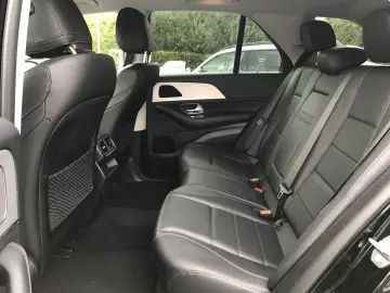 MERCEDES-BENZ GLE 350 de 4Matic AHK Kam Distr. LED Leder 20