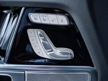 MERCEDES-BENZ G 450 AMG Line   Night   Burm 3D   Massage