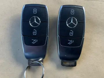 Mercedes-Benz GLE 350 de 20 Distro Kamera LED