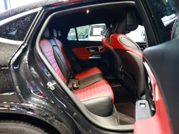 MERCEDES-BENZ GLC 300 e 4M Coupé AMG Sport Premium A…