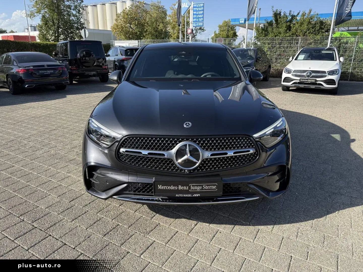 MERCEDES-BENZ GLC 300 e Coupe AMG Prem AHK FahrAss 3&hellip;