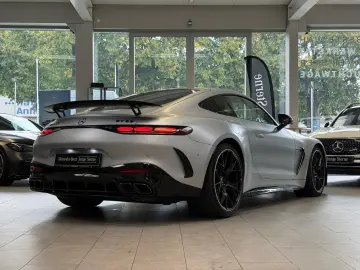 MERCEDES-BENZ GT 63 4M  AERO PERF LIFT HUD PANO BURM…