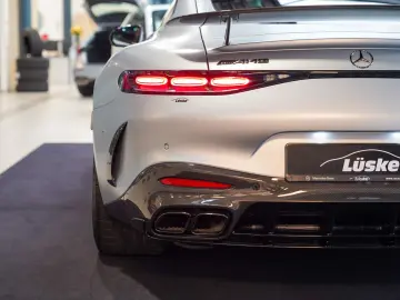 MERCEDES-BENZ AMG GT 63 S E PERFORMANCE MATT Carbon techgold