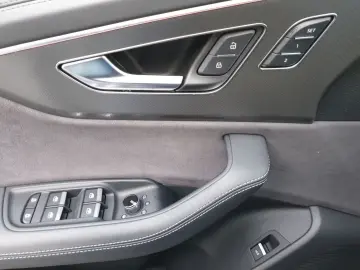 Audi RSQ8 TFSI Q Keramik 360  HD-MATRIX BuO HuD AHK P