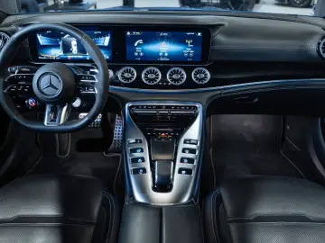 MERCEDES-BENZ AMG GT 63 S 4Matic  Massage Matrix