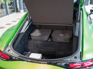 MERCEDES-BENZ AMG GT 63 S E PERFORMANCE green hell MATT tech