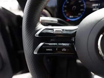 Mercedes-Benz CLA 220 AMG-Sport Super Pano Burm Night 18'