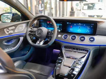 MERCEDES-BENZ AMG GT 63 S 4M  yellowstone Carbon Keramik AHK