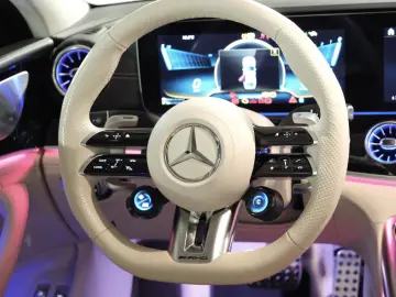 MERCEDES-BENZ AMG GT63 S E Performance 4M  AeroPaket…