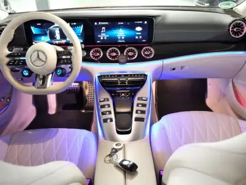MERCEDES-BENZ AMG GT63 S E Performance 4M  AeroPaket…