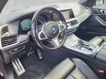BMW X5 xDrive45e M SPORT Pano Luftfed AHK Allradlenk