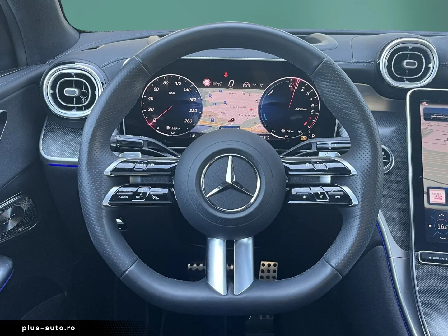 MERCEDES-BENZ GLC 300 e 4M Coupé AMG NIGHT HUD 360 PANO BURM