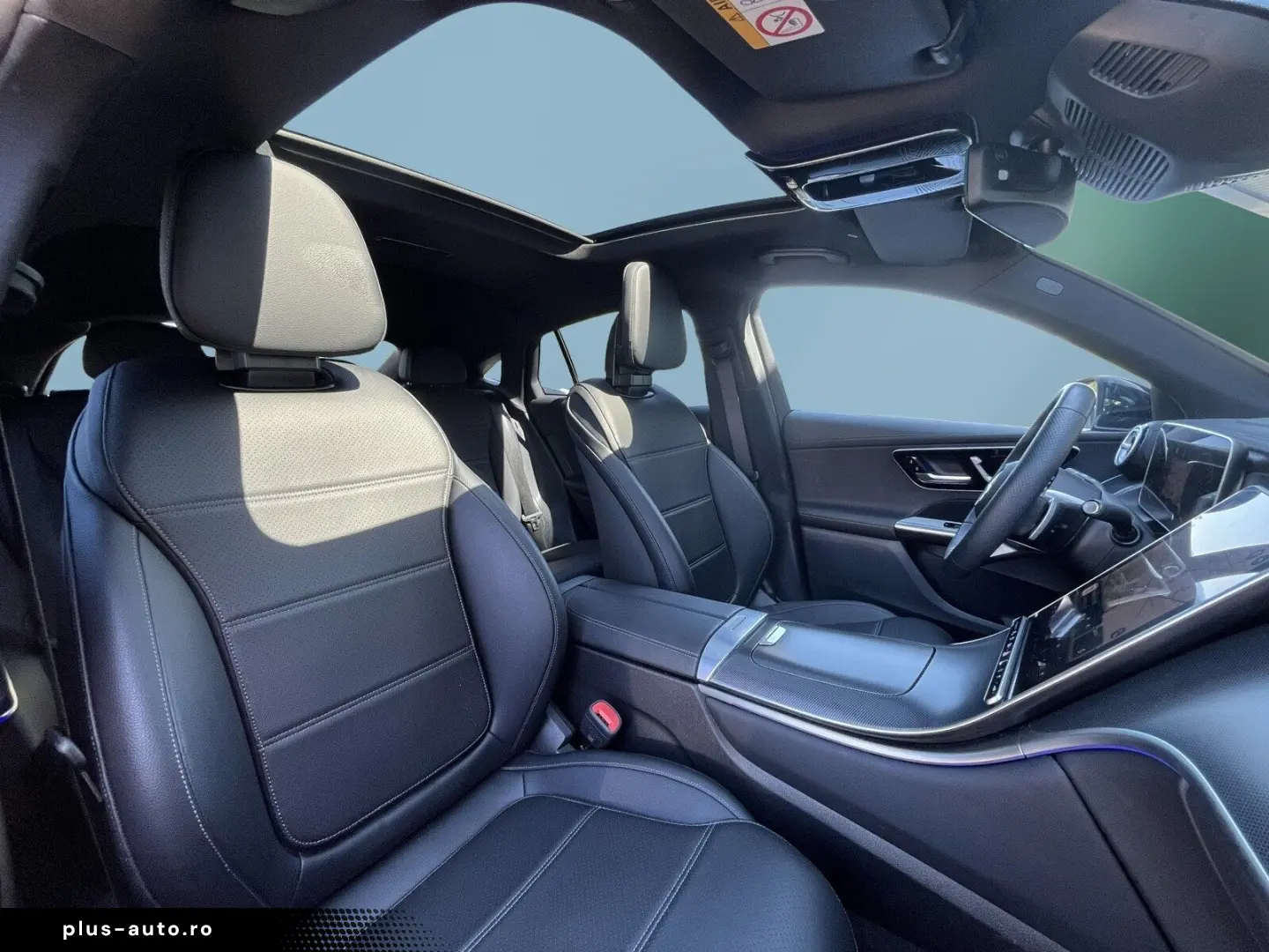 MERCEDES-BENZ GLC 300 e 4M Coupé AMG NIGHT HUD 360 PANO BURM