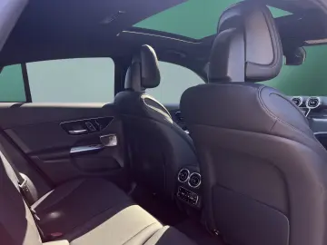 MERCEDES-BENZ GLC 300 e 4M Coupé AMG NIGHT HUD 360 PANO BURM