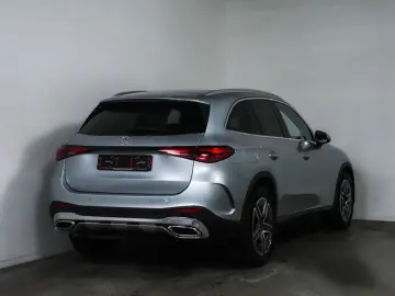 MERCEDES-BENZ GLC 220 d 4M AMG-Sport Pano Burm HUD A…