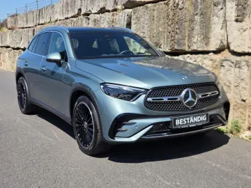 MERCEDES-BENZ GLC 300 d 4M AMG 20 PANO SOUND HEADUP …