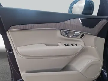 Volvo XC90 B5 B AWD Core