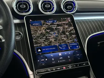 MERCEDES-BENZ CLE 300 AMG 4M  PANO 360  BURMESTER NI…