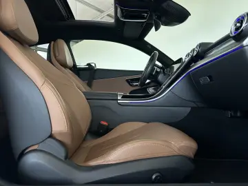 MERCEDES-BENZ CLE 300 AMG 4M  PANO 360  BURMESTER NI…