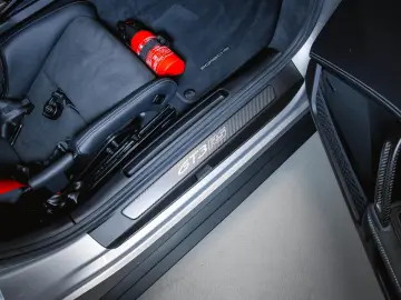 Porsche 911 GT3 RS Weissach Package Lift Bose