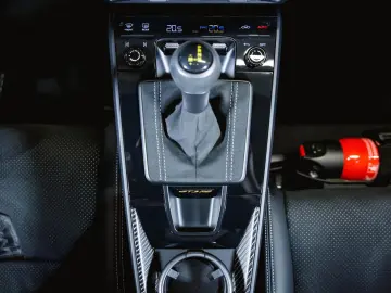 Porsche 911 GT3 RS Weissach Package Lift Bose
