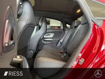 Mercedes-Benz CLA 220 4M  AMG SUPERSCREEN HUD MULTIB