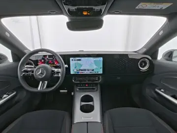 Mercedes-Benz CLA 220 4M AMG-Sport LED Pano Totw 18'