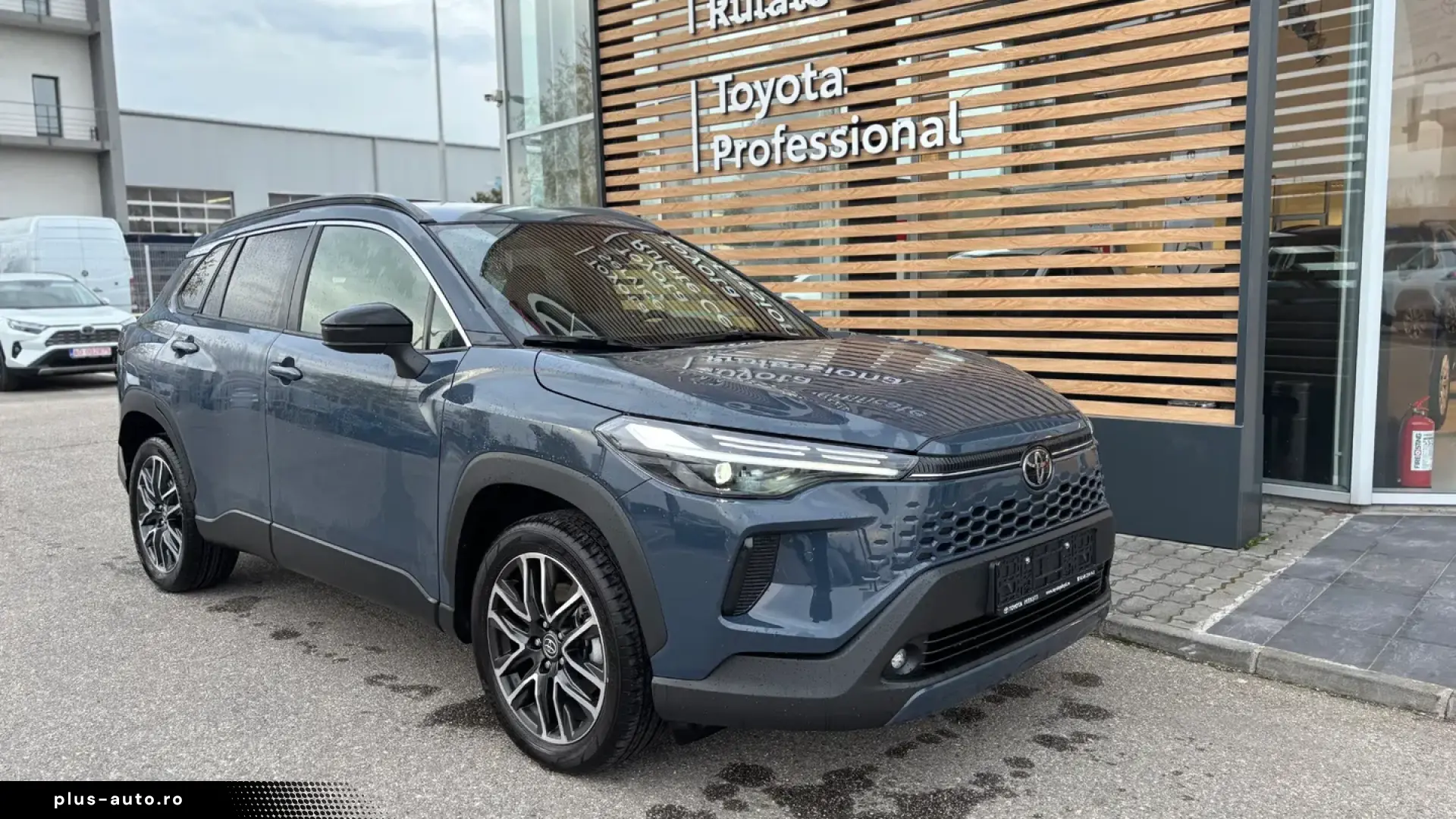 Toyota Corolla Cross 2.0 HEV DYNAMIC