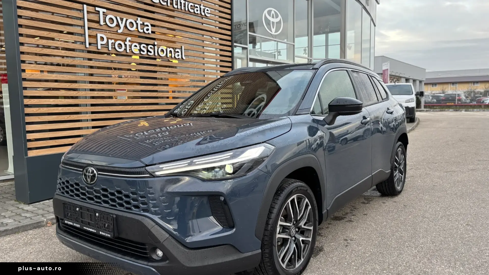 Toyota Corolla Cross 2.0 HEV DYNAMIC