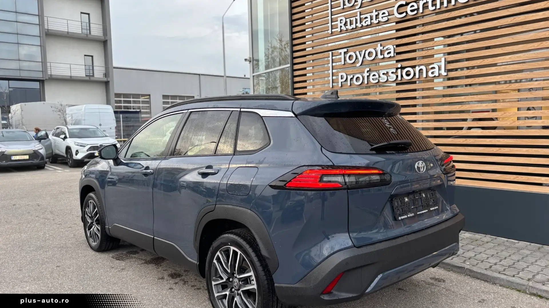 Toyota Corolla Cross 2.0 HEV DYNAMIC