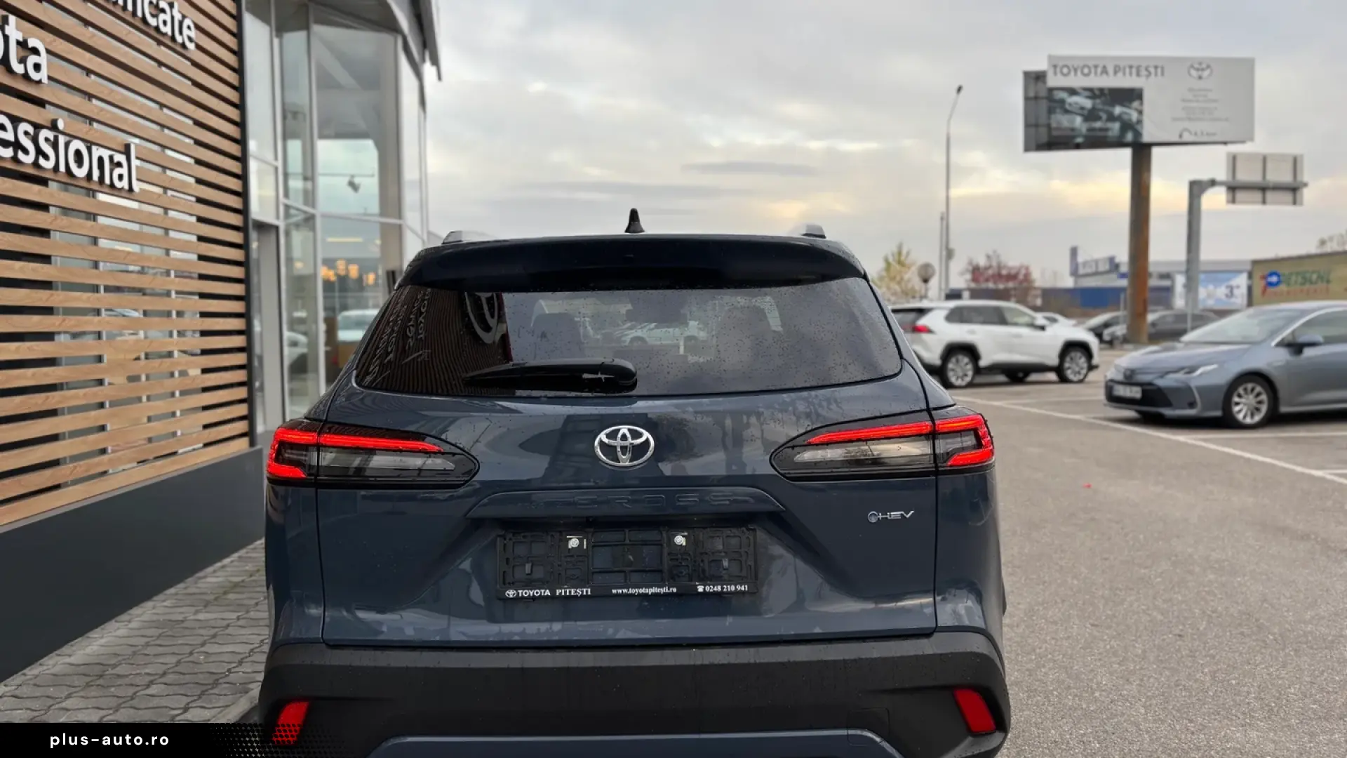 Toyota Corolla Cross 2.0 HEV DYNAMIC