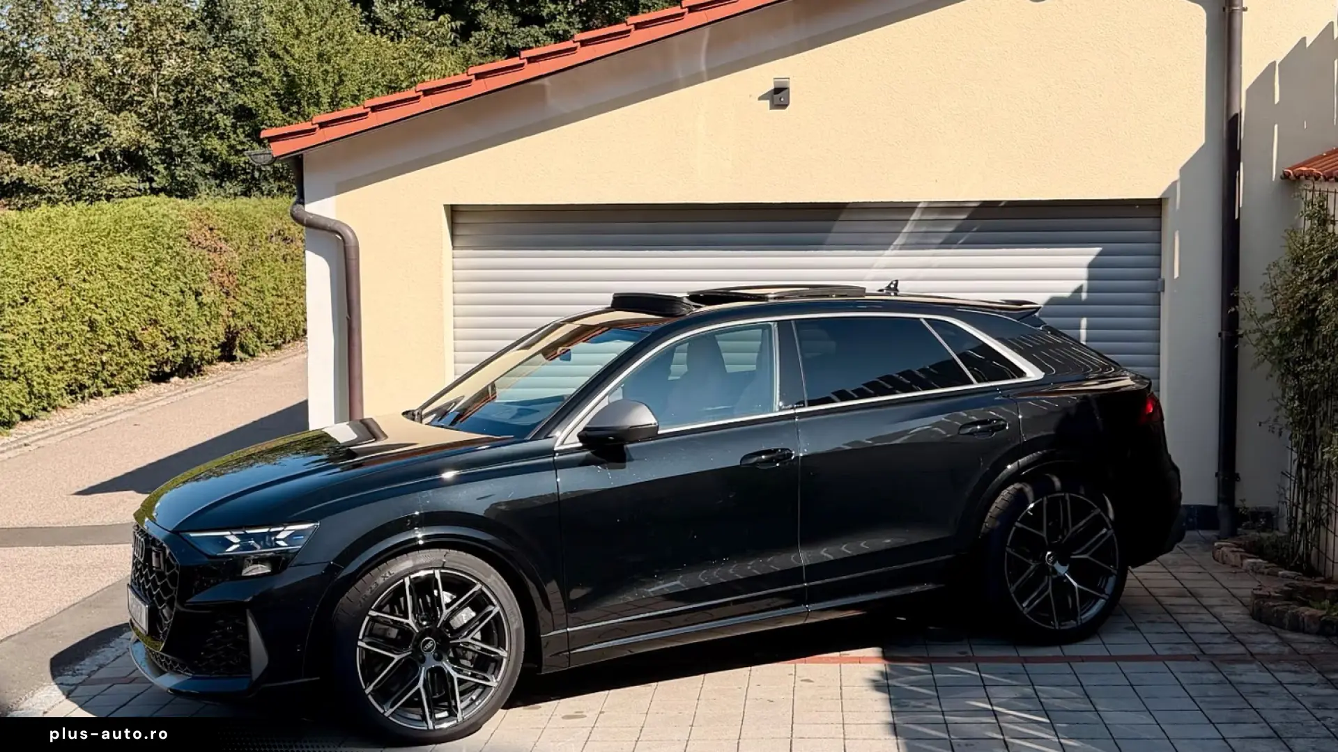 Audi RSQ8 performance 305 kmh Carbon Alcantara