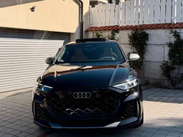 Audi RSQ8 performance 305 kmh Carbon Alcantara