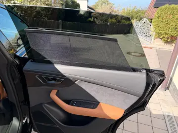 Audi RSQ8 performance 305 kmh Carbon Alcantara