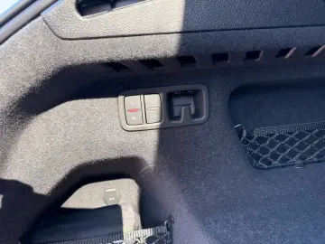 Audi RSQ8 performance 305 kmh Carbon Alcantara