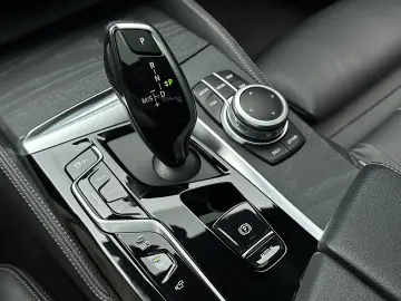 BMW 545e xDrive M Sport