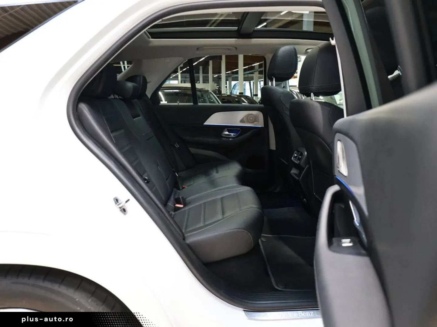 MERCEDES-BENZ GLE 300 d 4M AMG Sport Advanced  AHK PANO LED