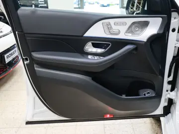 MERCEDES-BENZ GLE 300 d 4M AMG Sport Advanced  AHK PANO LED