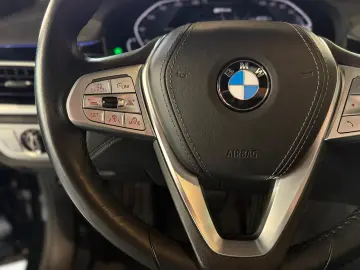 BMW 745e Lang  xDrive