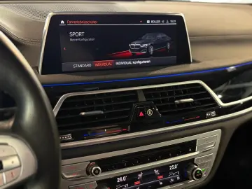 BMW 745e Lang  xDrive