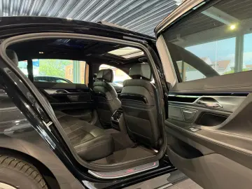BMW 745e Lang  xDrive