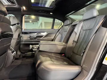 BMW 745e Lang  xDrive