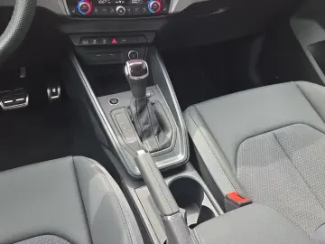 Audi A1 Sportback 40 TFSI S-LINE NAVI-PLUS LED