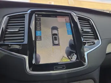 Volvo XC90 T8 AWD Ultra Dark Recharge Air Suspension