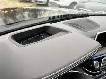 BMW 745 7 745 L e xDrive Individual