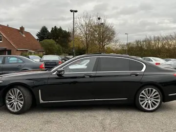 BMW 745 7 745 L e xDrive Individual